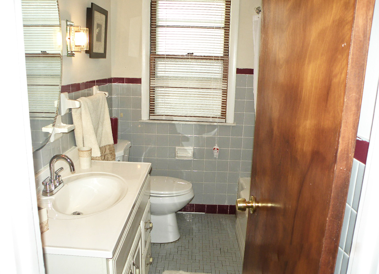 4 Bed- 3 Full Bath Cape Cod for Rent! Image