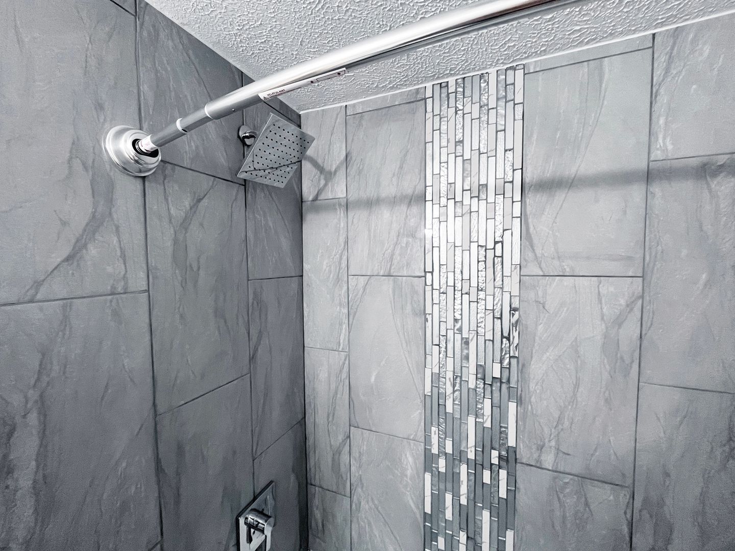 1 Bed and 1 Bath Apartments with In-Unit Laundry for Rent | Entirely Renovated Image
