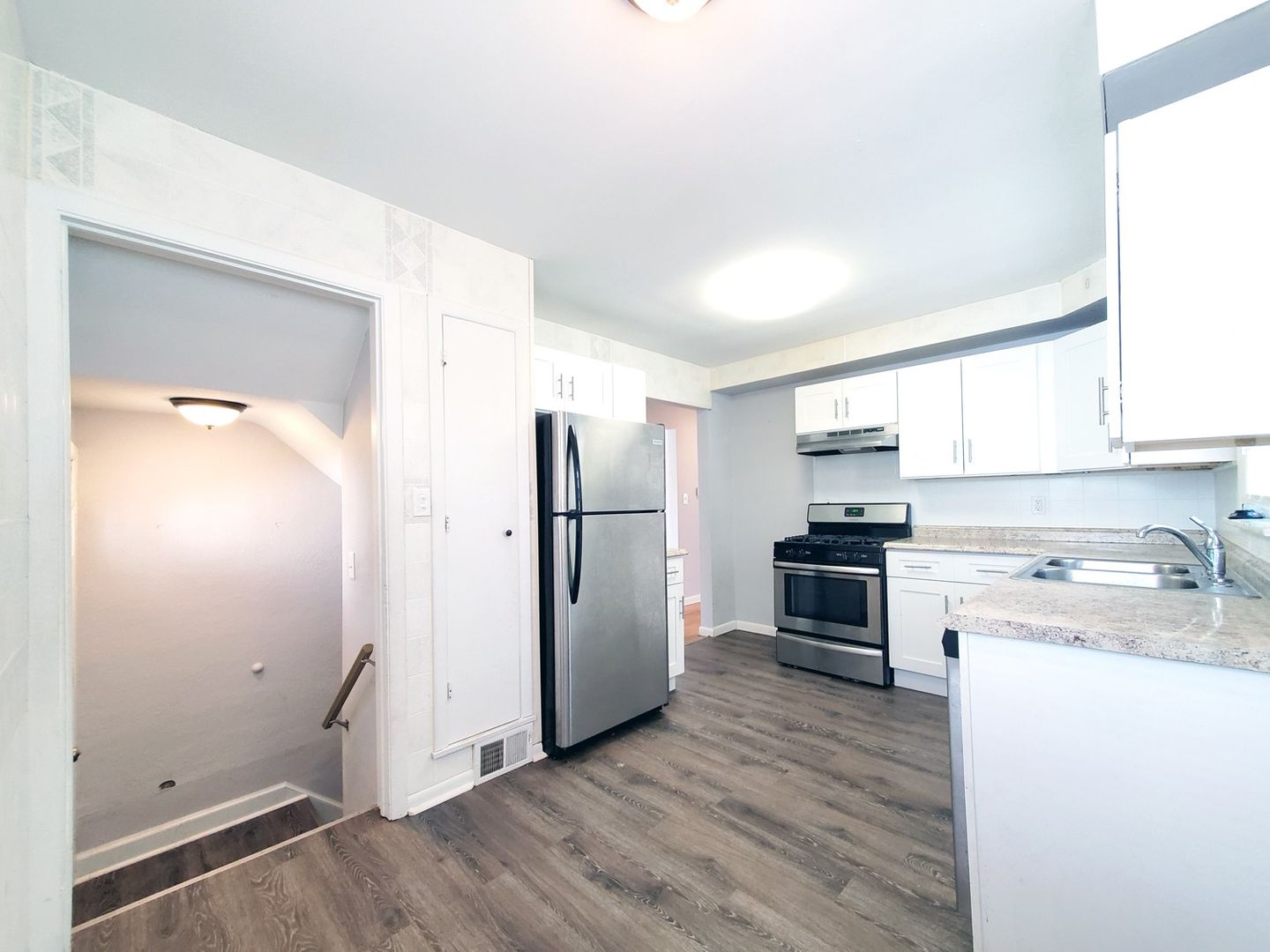 3 Bed – 1.5 Bath Cape Cod for Rent! Image