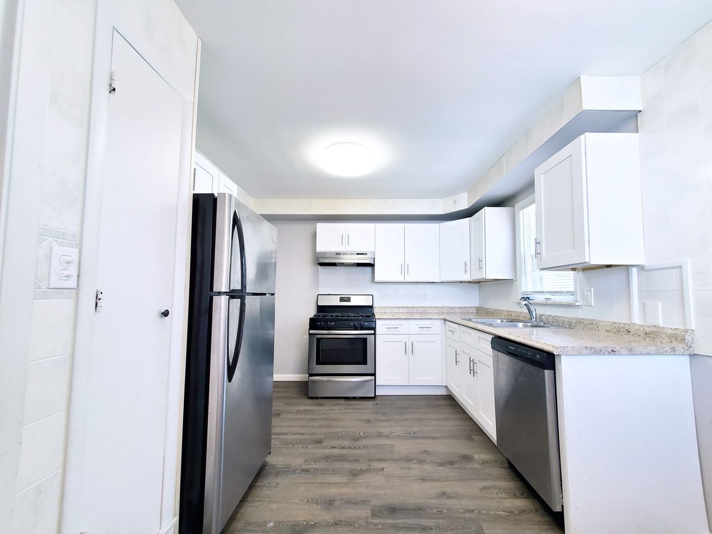 3 Bed – 1.5 Bath Cape Cod for Rent! Image
