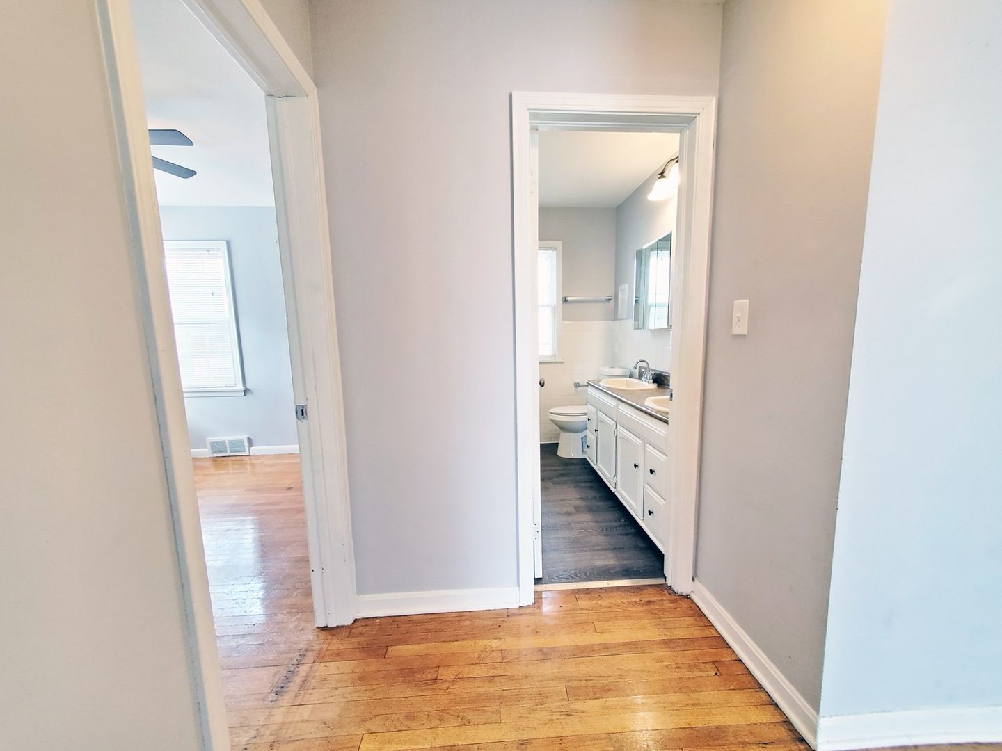 3 Bed – 1.5 Bath Cape Cod for Rent! Image