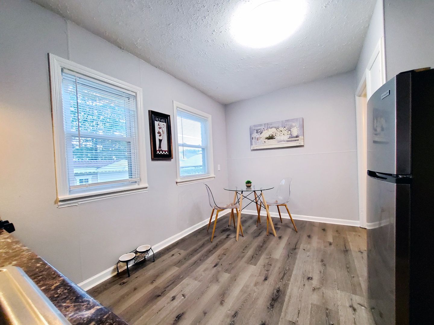 3 Bed – 1.5 Bath Cape Cod for Rent Image