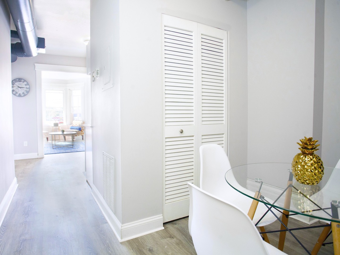 1 Bed Apartment Units for Rent | Renovated! Image