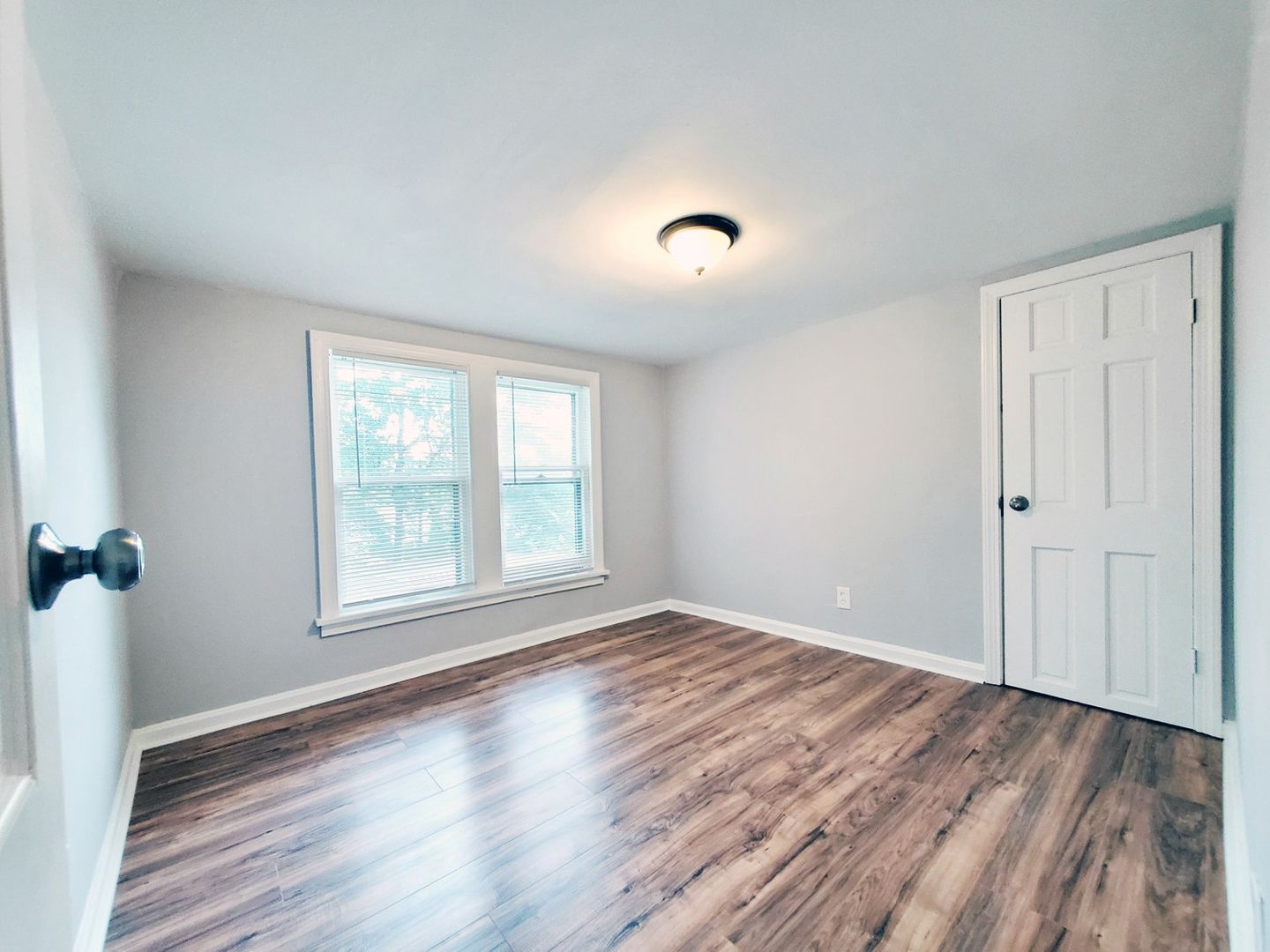 3 Bed – 1.5 Bath Cape Cod for Rent Image