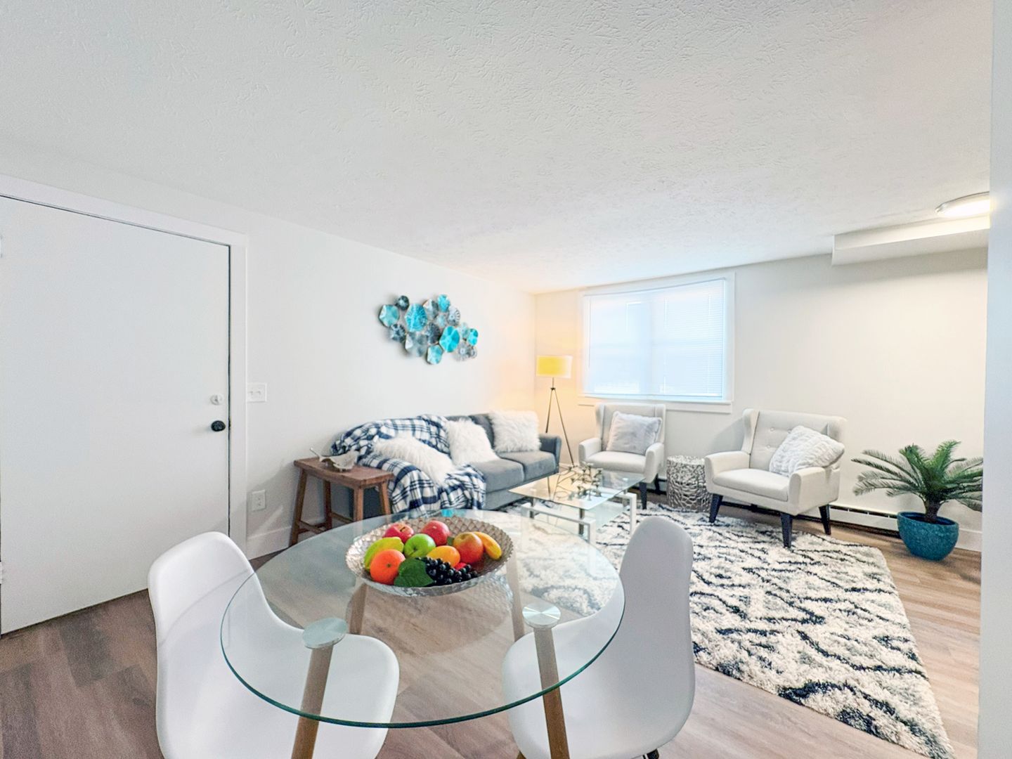 1 Bed and 1 Bath Apartments for Rent in Canton | Newly Renovated Image