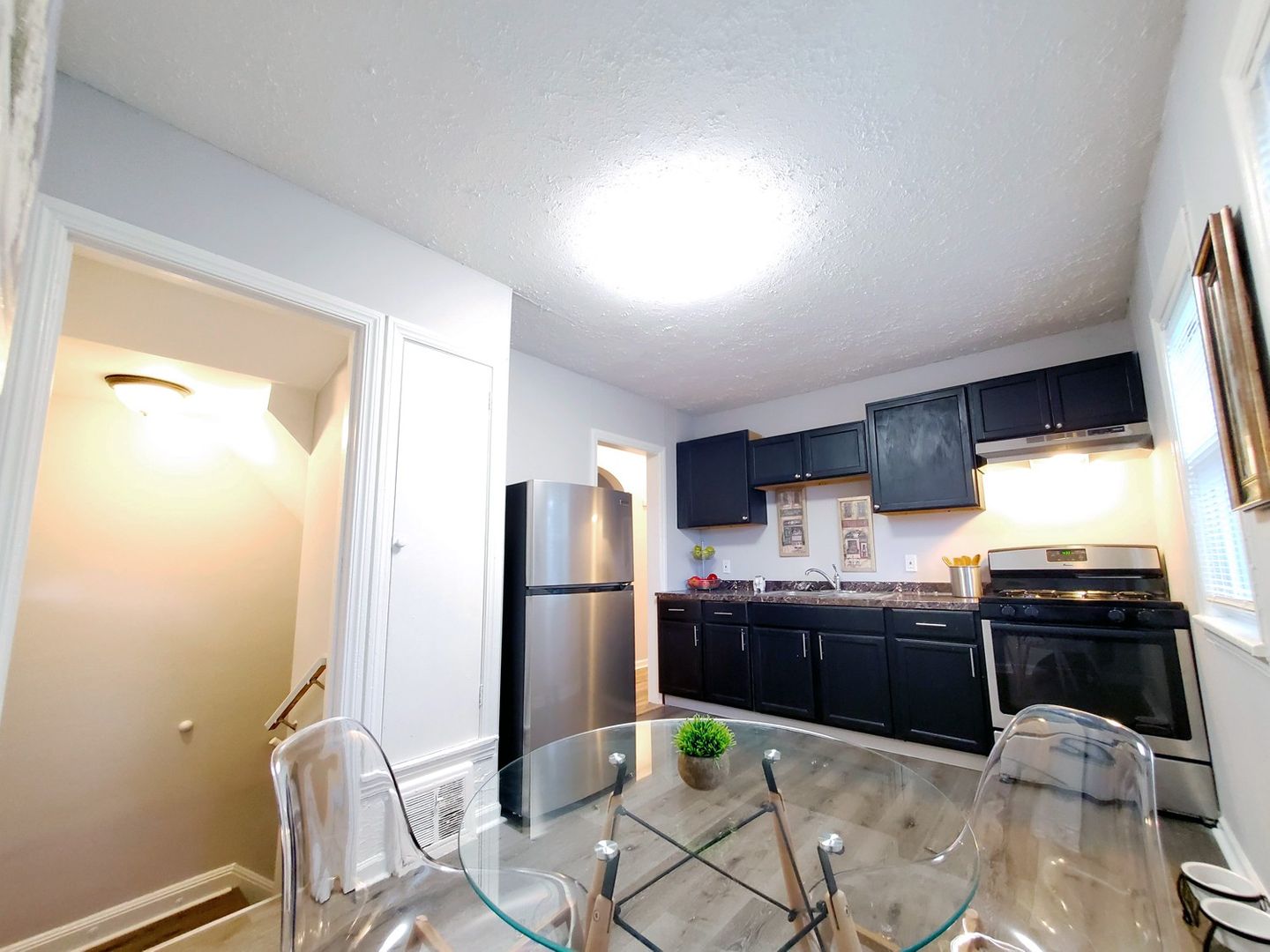 3 Bed – 1.5 Bath Cape Cod for Rent Image